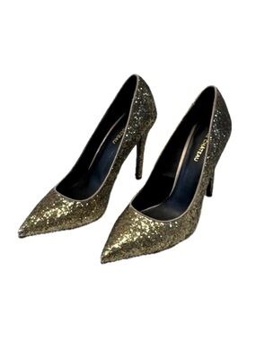 Le Chateau Gold Glitter Pointed Toe Stiletto Pumps Size 9 NWOT